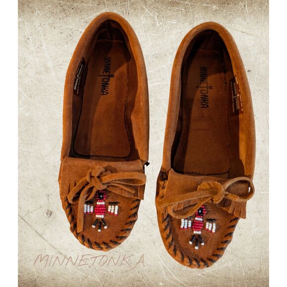 Minnetonka Thunderbird Animikii Kilty Flat Moccasin Loafer   Sz 7 - Picture 1 of 9